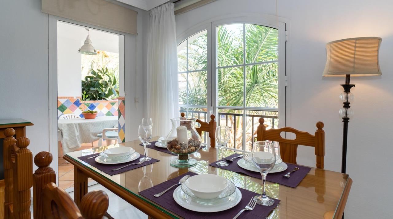 Holidays & Homes I Benalmadena Playa, Piscinas ,Relax Buitenkant foto