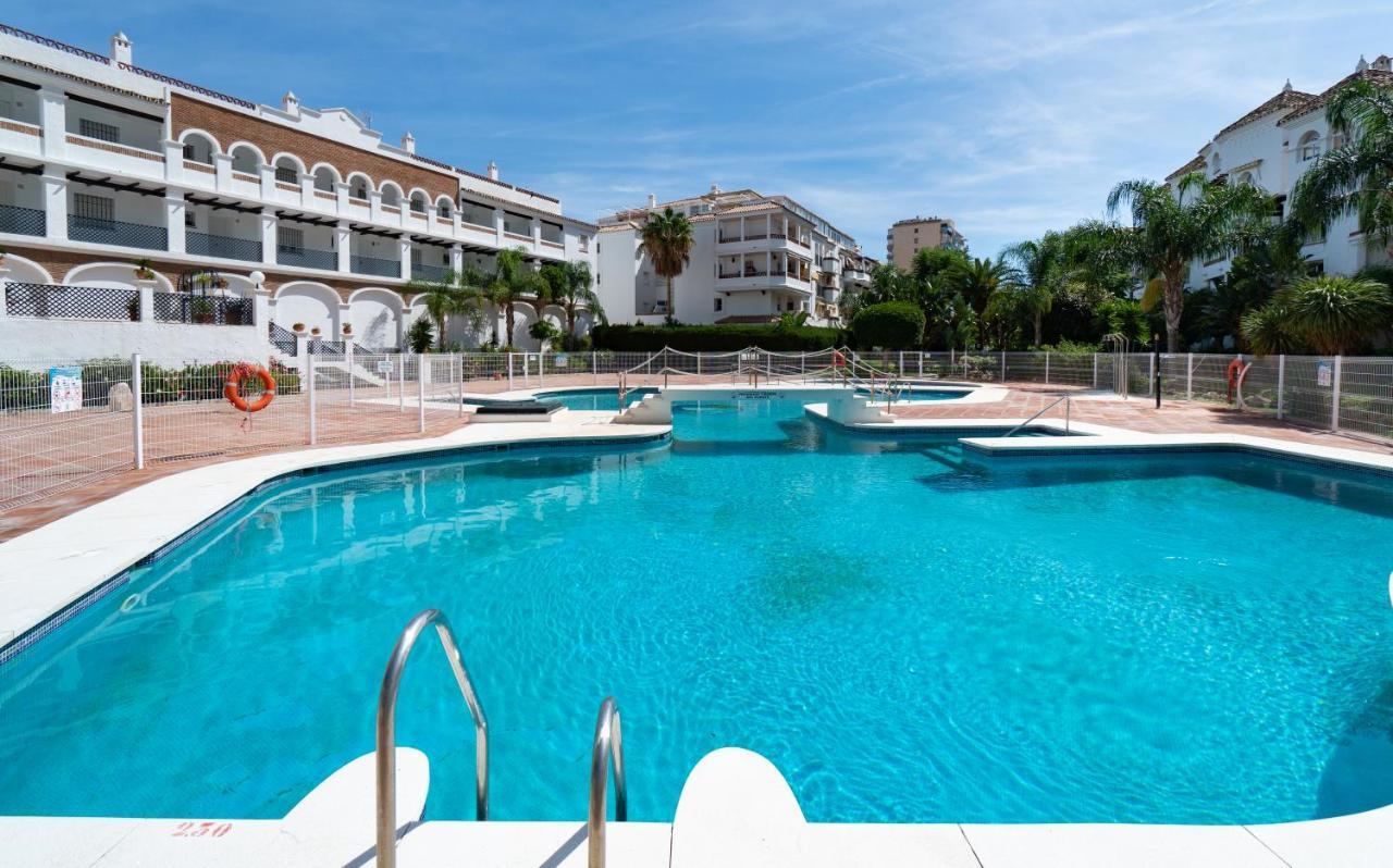 Holidays & Homes I Benalmadena Playa, Piscinas ,Relax Buitenkant foto
