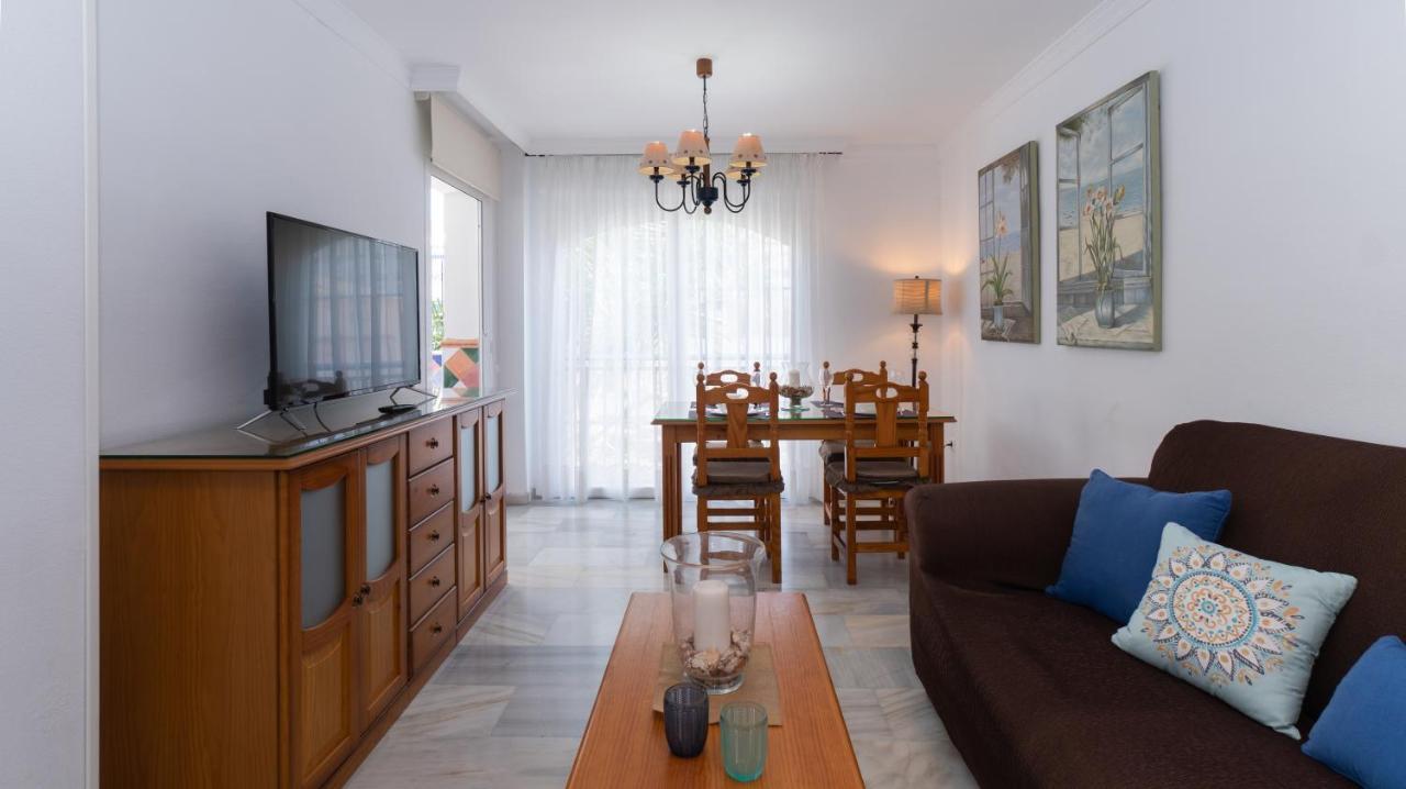 Holidays & Homes I Benalmadena Playa, Piscinas ,Relax Buitenkant foto